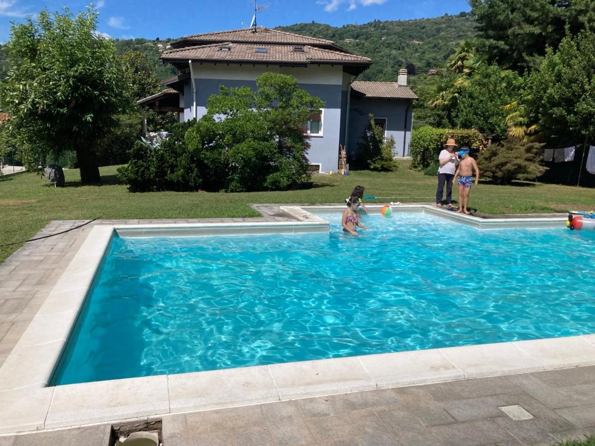 Appartamento Al Lago Леза Екстериор снимка